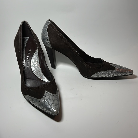 Suede with silver animal skin like design heels - Picture 2 of 8